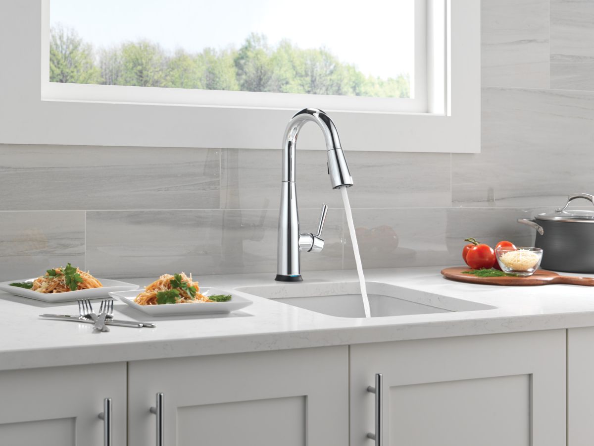 DELTA Essa Touch2O Bar / Prep Faucet with Touchless Technology — Chrome