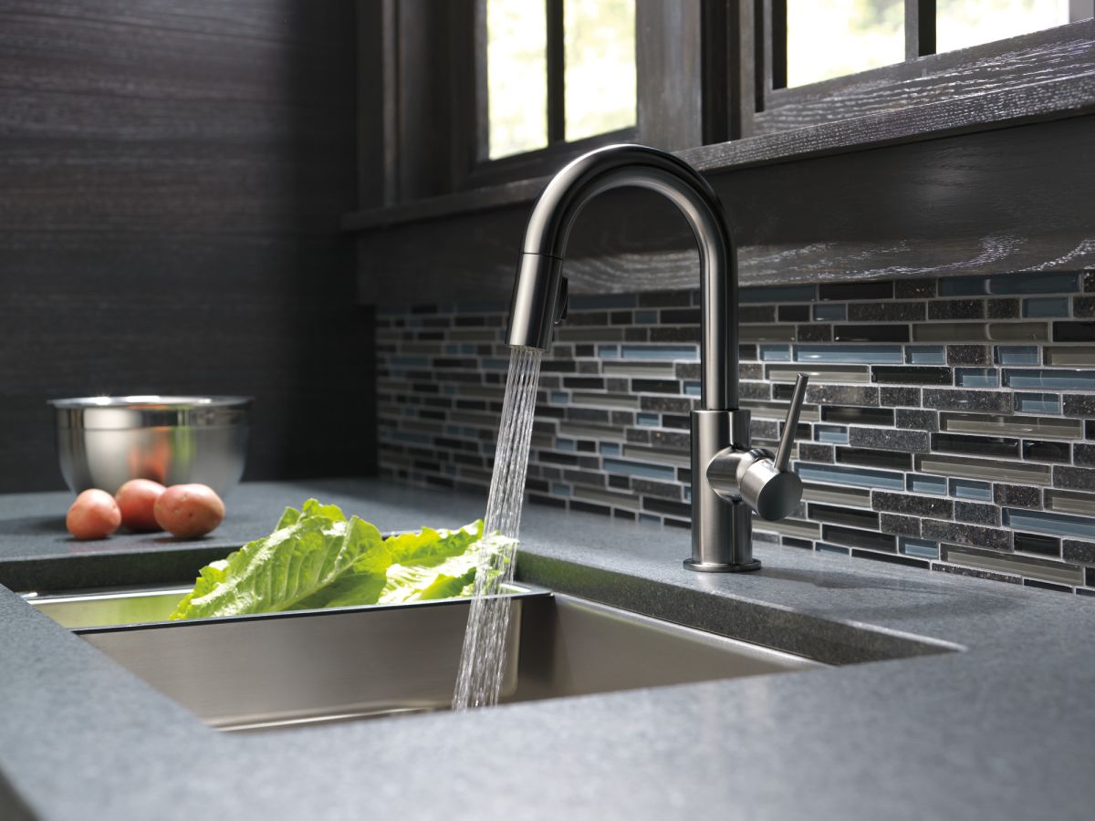 DELTA Trinsic Single Handle Pull-Down Bar/Prep Faucet — Black Stainless