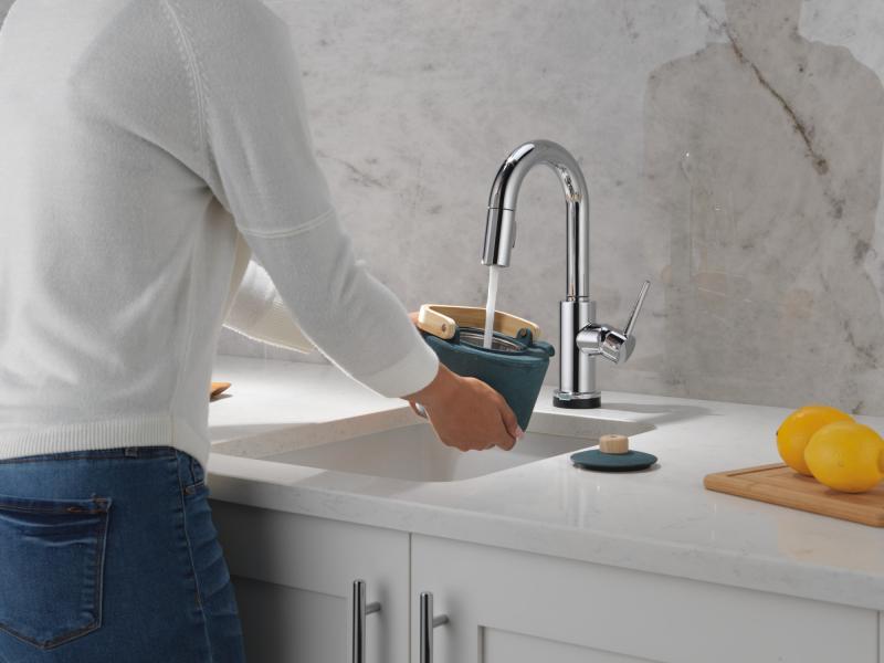 DELTA Trinsic Touch2O Bar / Prep Faucet with Touchless Technology — Chrome