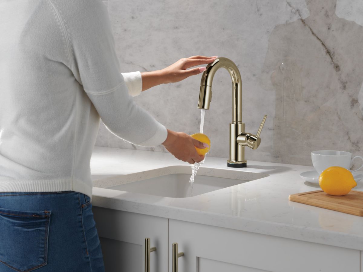 DELTA Trinsic Touch2O Bar / Prep Faucet with Touchless Technology — Polished Nickel