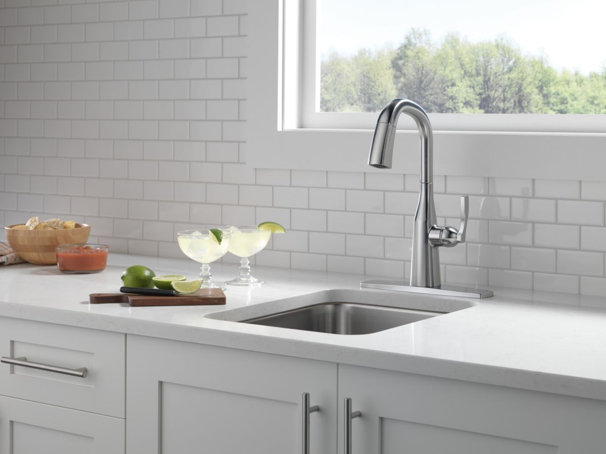DELTA Stryke Single Handle Pull-Down Bar/Prep Faucet — Lumicoat® Arctic Stainless