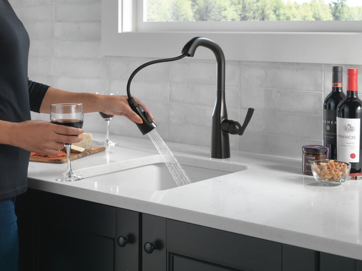 DELTA Stryke Single Handle Pull-Down Bar/Prep Faucet — Matte Black