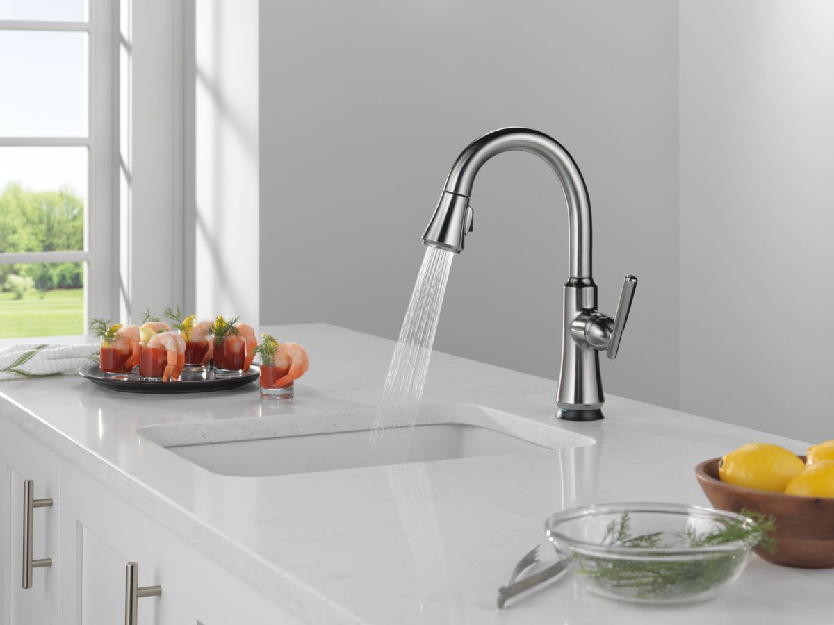 DELTA Coranto Touch2O Bar / Prep Faucet with Touchless Technology — Arctic Stainless