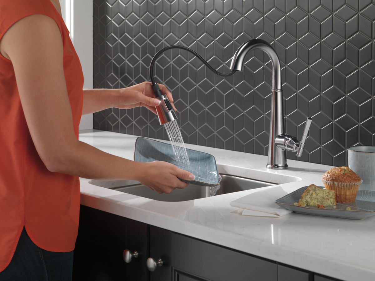 DELTA Emmeline Single Handle Pull-Down Bar/Prep Faucet — Lumicoat® Arctic Stainless