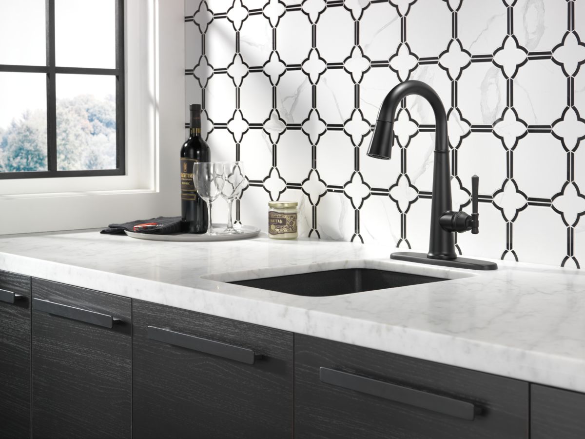 DELTA Emmeline Single Handle Pull-Down Bar/Prep Faucet — Matte Black