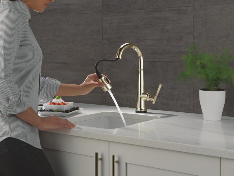 DELTA Emmeline Touch2O Bar / Prep Faucet with Touchless Technology — Lumicoat® Polished Nickel
