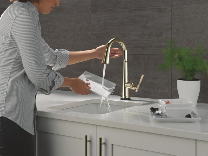 DELTA Emmeline Touch2O Bar / Prep Faucet with Touchless Technology — Lumicoat® Polished Nickel