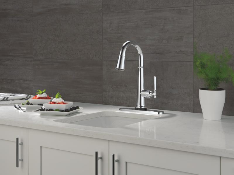 DELTA Emmeline Touch2O Bar / Prep Faucet with Touchless Technology — Lumicoat® Chrome