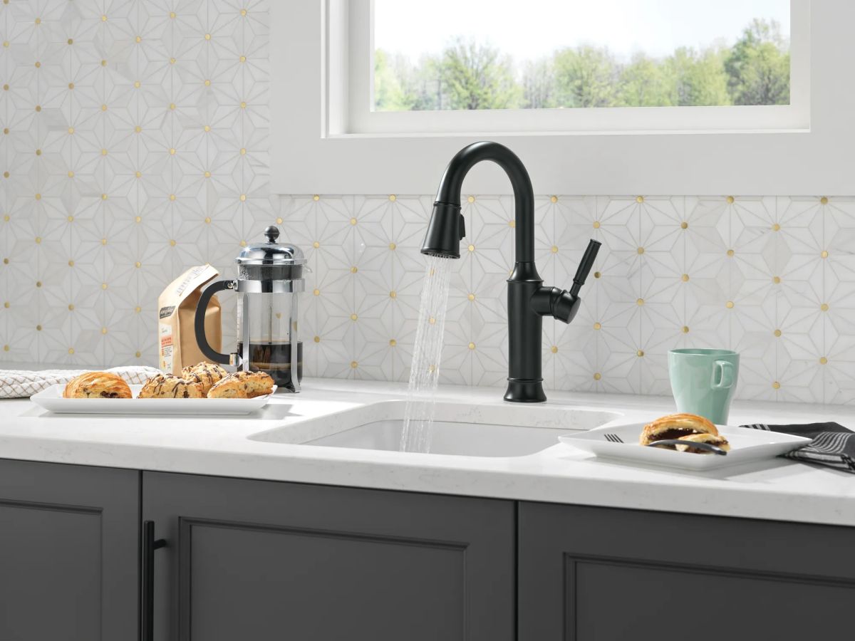 DELTA Renaldi Single Handle Pull-Down Bar / Prep Faucet — Matte Black