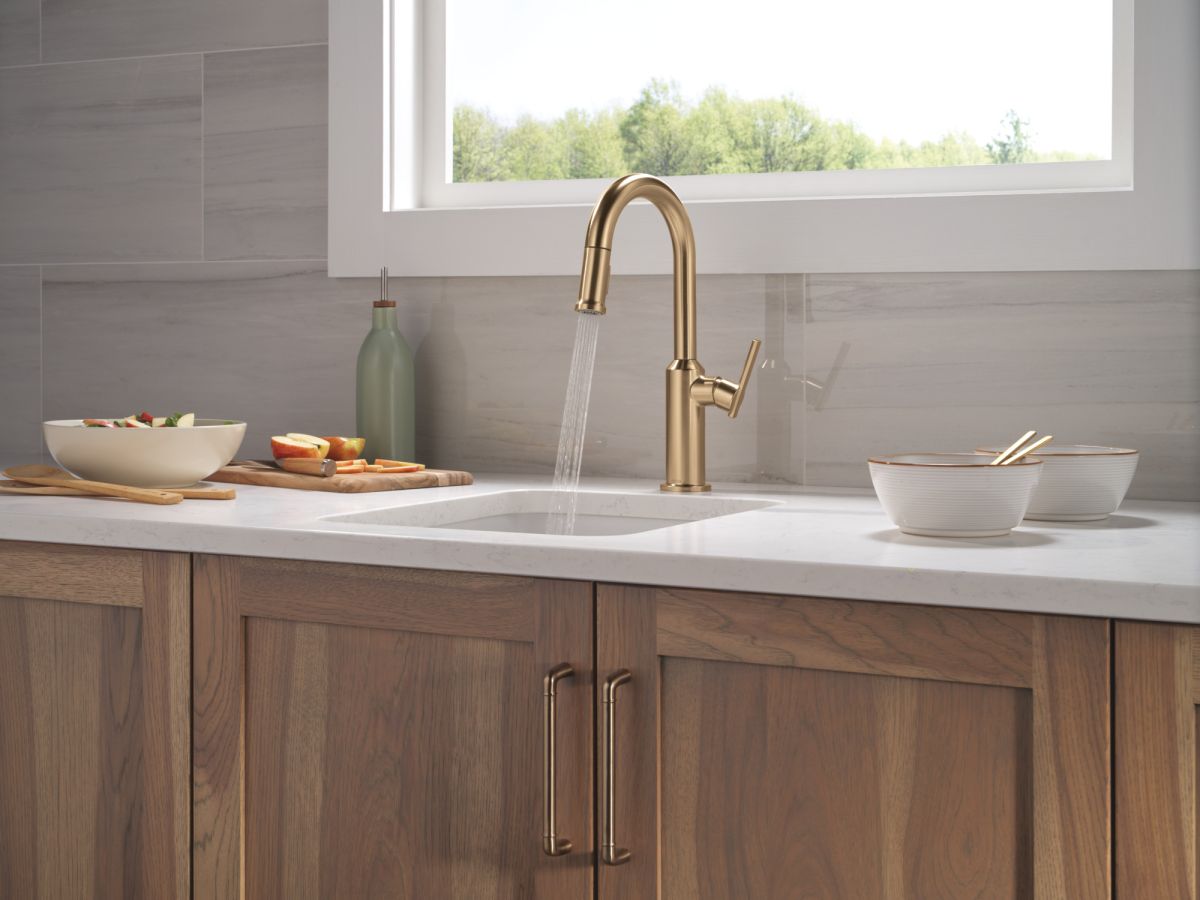 DELTA Cordova Single Handle Pull-Down Bar/Prep Faucet — Lumicoat® Champagne Bronze