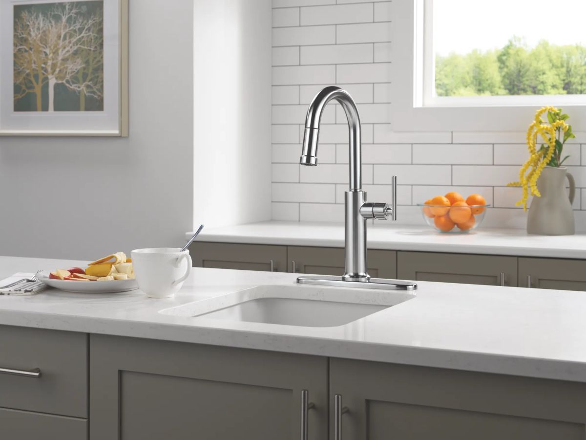 DELTA Altado Single Handle Pull-Down Bar / Prep Faucet — Arctic Stainless