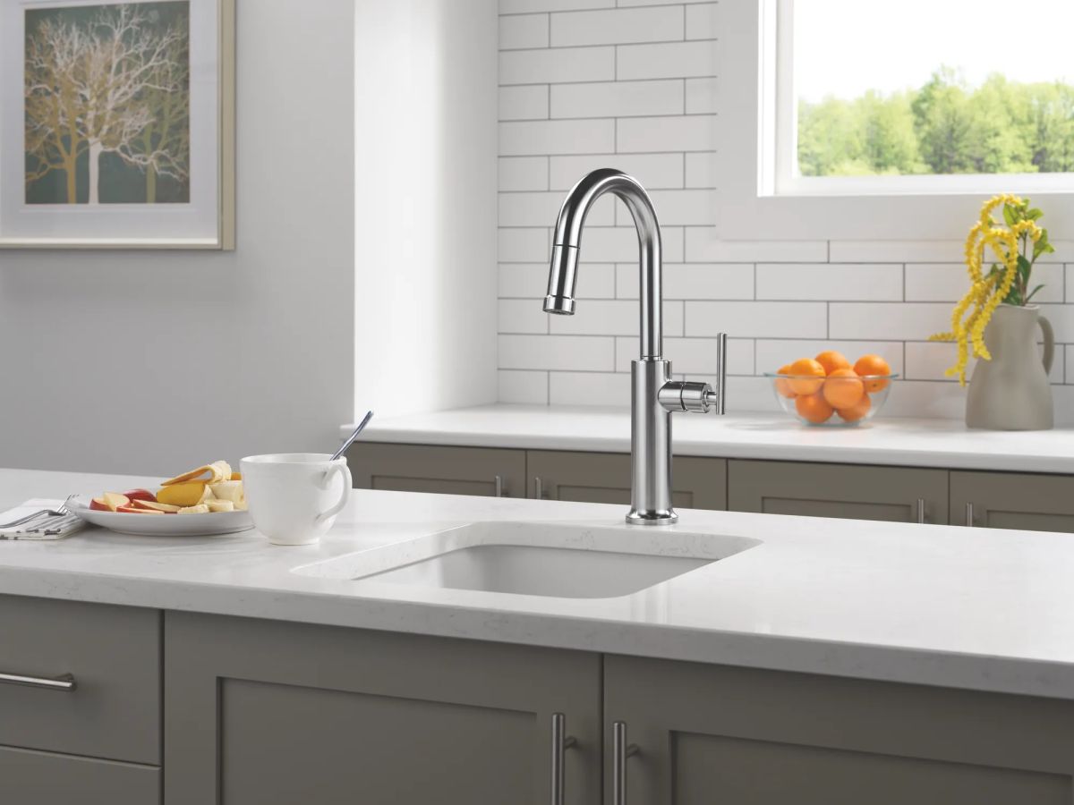 DELTA Altado Single Handle Pull-Down Bar / Prep Faucet — Arctic Stainless