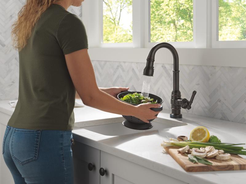 DELTA Broderick Touch2O Bar / Prep Faucet with Touchless Technology — Venetian Bronze