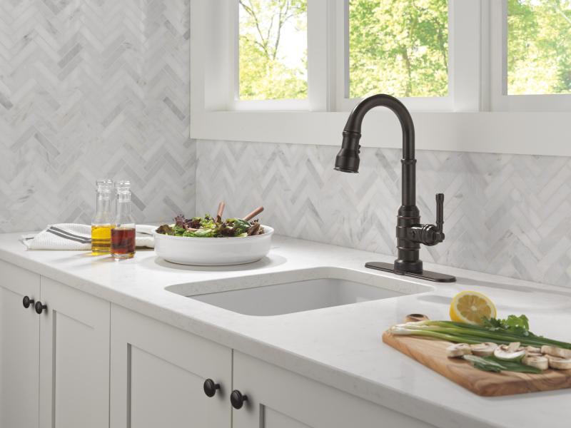 DELTA Broderick Touch2O Bar / Prep Faucet with Touchless Technology — Venetian Bronze