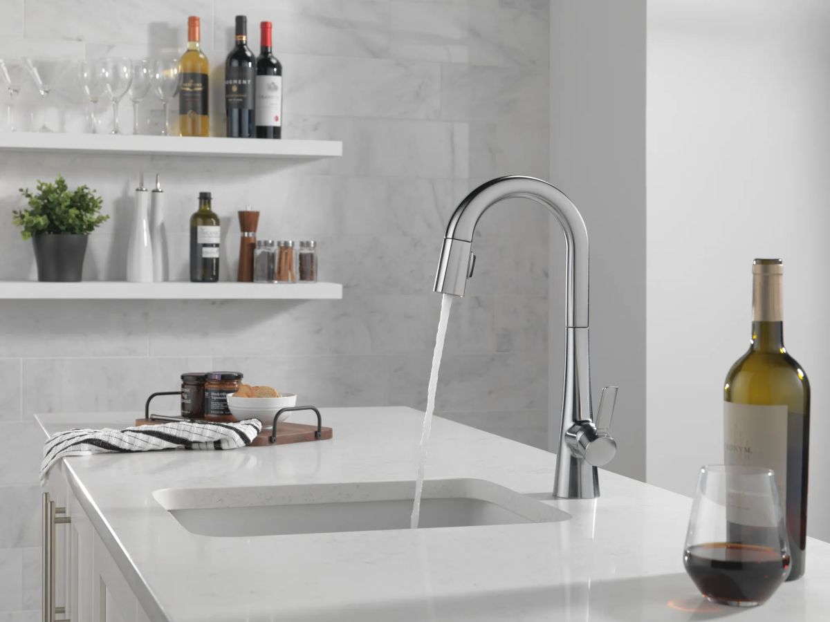 DELTA Monrovia Single Handle Pull-Down Bar/Prep Faucet — Lumicoat® Arctic Stainless