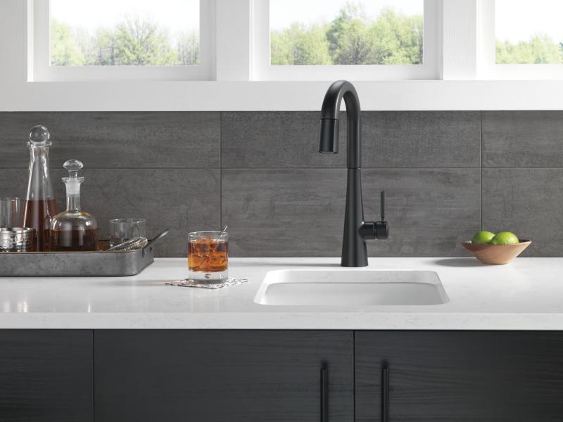 DELTA Monrovia Single Handle Pull-Down Bar/Prep Faucet — Matte Black