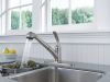 DELTA Foundations Single Handle Pull-Out Kitchen Faucet — Stainless
