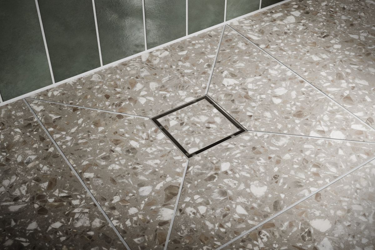 BRIZO 4" Reversible Square Point Shower Drain — Luxe Steel