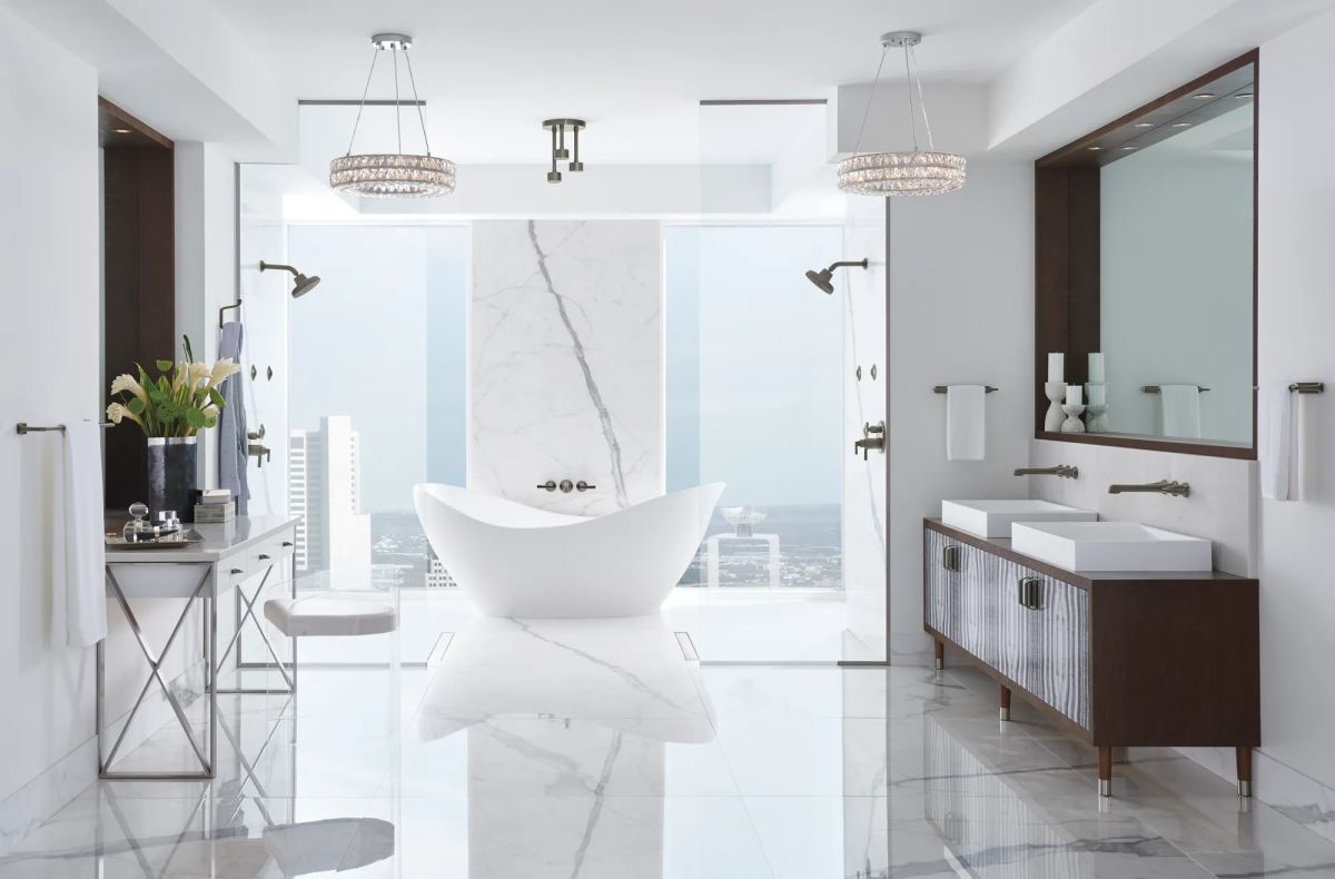 BRIZO Levoir 18" Towel Bar — Luxe Steel
