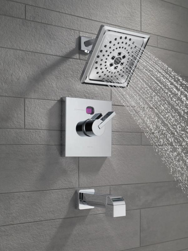 DELTA Ara Tub Spout - Pull-Up Diverter — Chrome