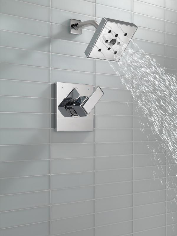 DELTA Ara Monitor 14 Series H2OKINETIC Shower Trim — Chrome