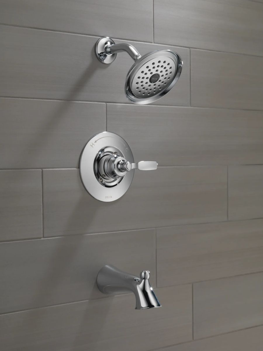 DELTA Woodhurst Tub/Shower Trim — Chrome