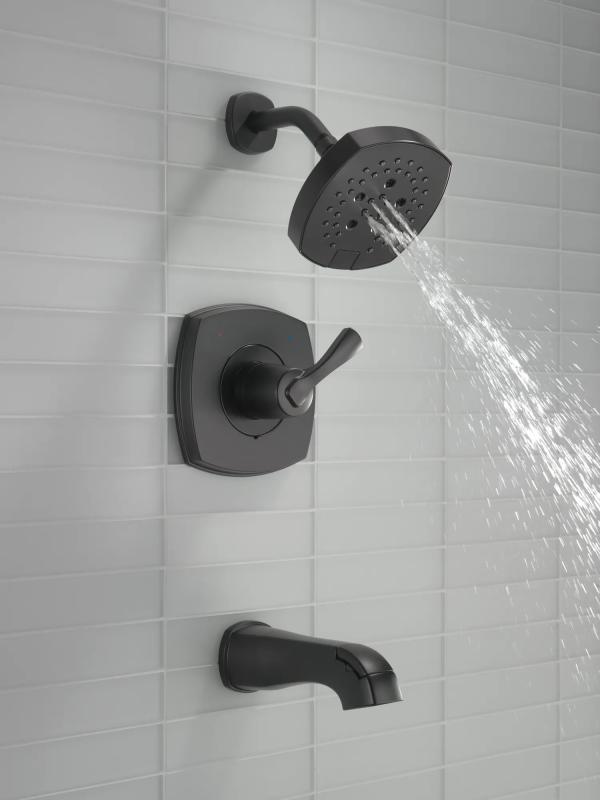 DELTA Stryke 14 Series Tub and Shower — Matte Black