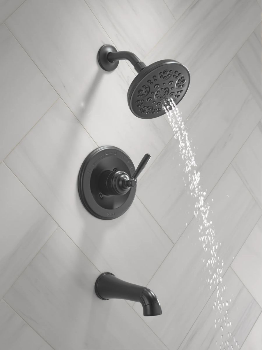 DELTA Roe Monitor 14 Series Tub and Shower — Matte Black