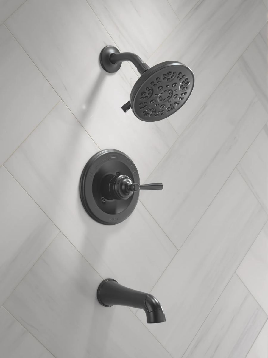 DELTA Roe Monitor 14 Series Tub and Shower — Matte Black