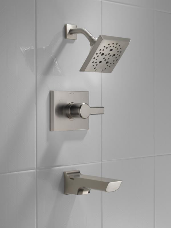 DELTA Pivotal Monitor 14 Series H2OKINETIC Tub and Shower Trim — Lumicoat® Stainless