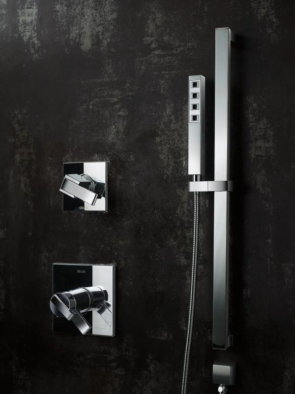 DELTA Universal Showering Components Square Wall Elbow for Hand Shower — Chrome