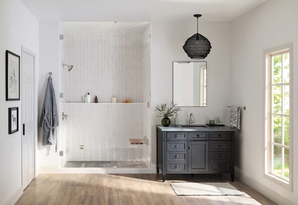 DELTA Trinsic Monitor 17 Series H2OKINETIC Shower Trim — Stainless