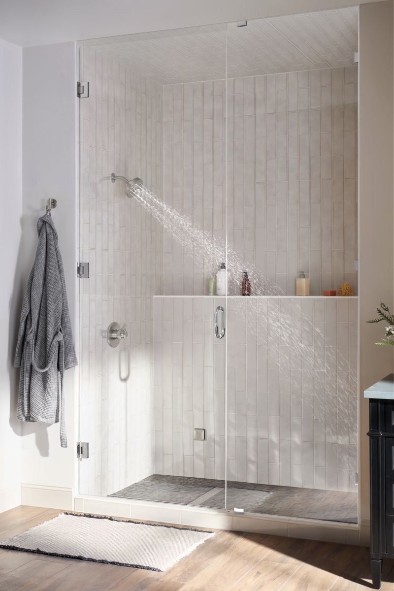 DELTA Trinsic Monitor 17 Series H2OKINETIC Shower Trim — Stainless