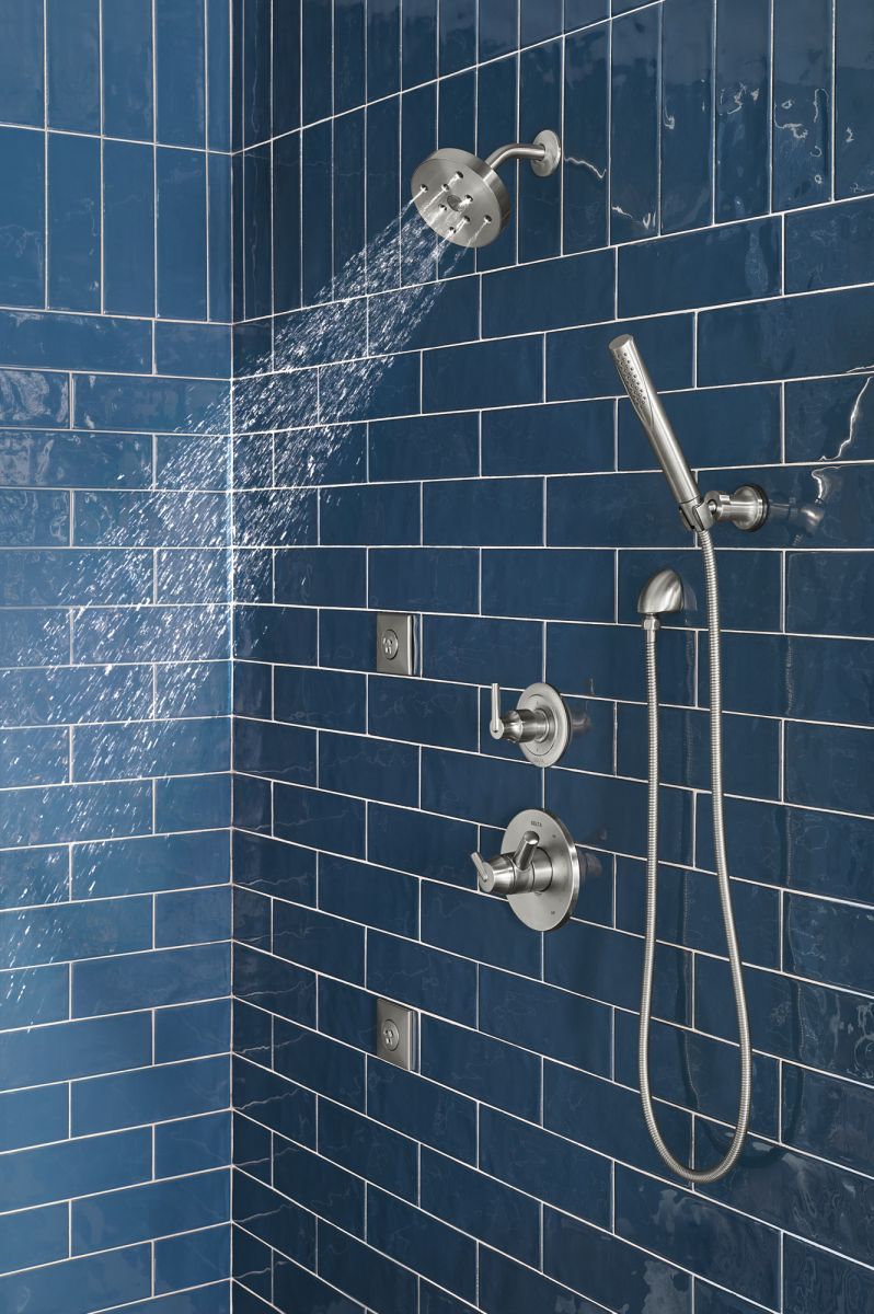 DELTA Trinsic Monitor 17 Series H2OKINETIC Shower Trim — Stainless