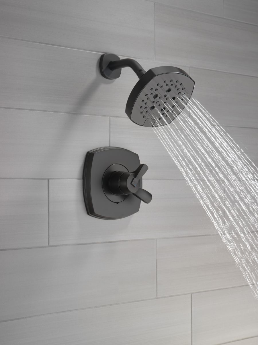 DELTA Stryke 17 Series Shower Only — Matte Black