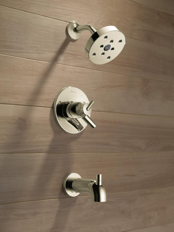 DELTA Trinsic Monitor 17 Series H2OKINETIC Tub & Shower Trim — Polished Nickel