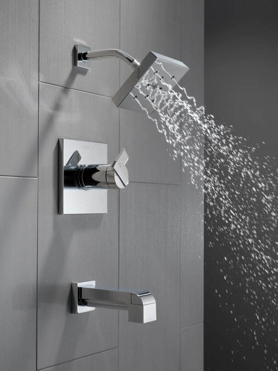DELTA Ara Monitor 17 Series H2OKINETIC Tub & Shower Trim — Chrome