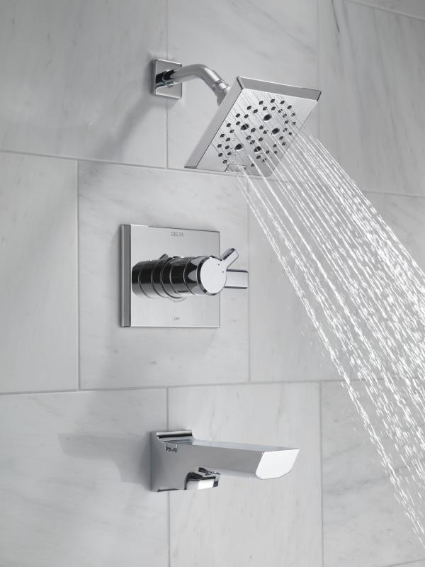 DELTA Pivotal Monitor 17 Series H2OKINETIC Tub and Shower Trim — Lumicoat® Chrome