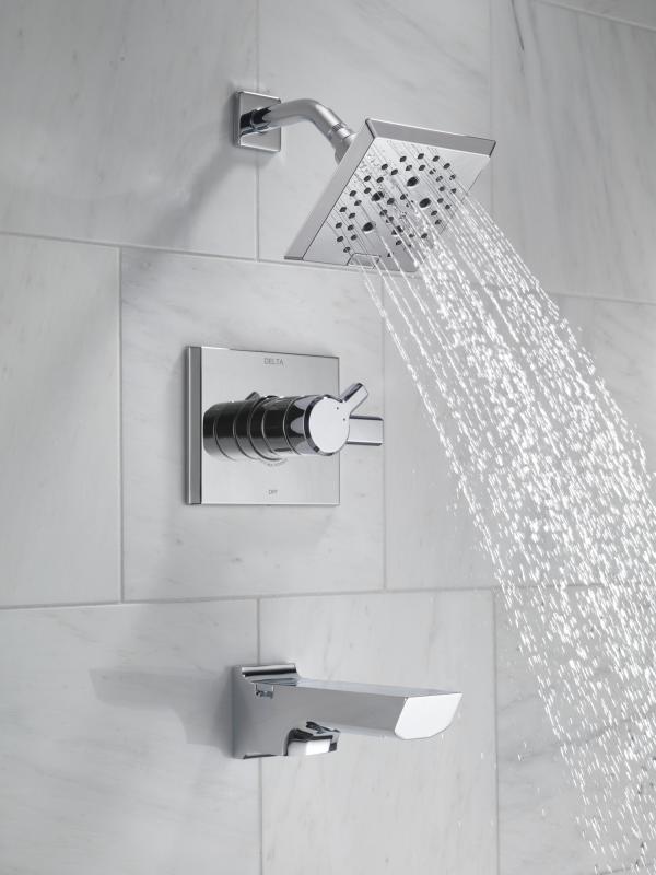 DELTA Pivotal Monitor 17 Series H2OKINETIC Tub and Shower Trim — Lumicoat® Chrome