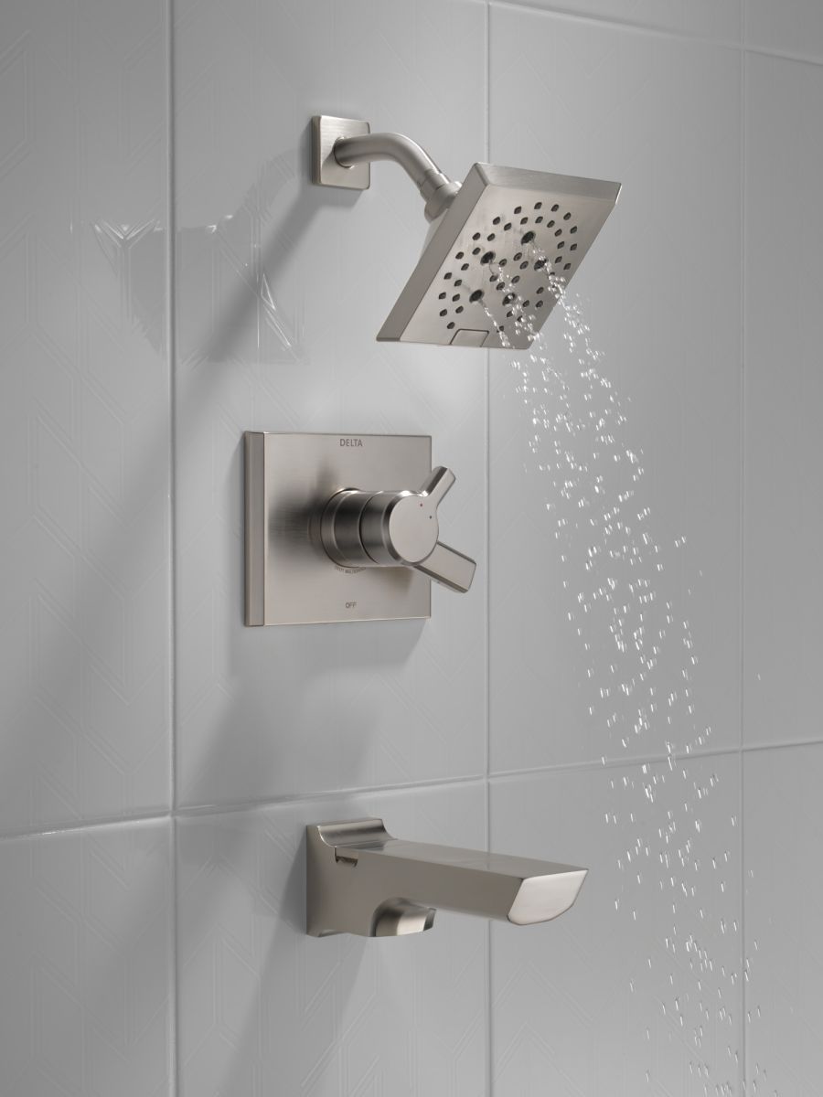 DELTA Pivotal Monitor 17 Series H2OKINETIC Tub and Shower Trim — Lumicoat® Stainless
