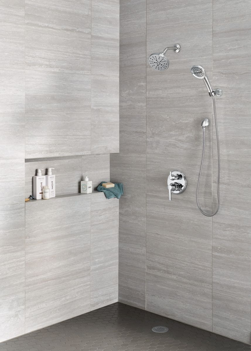 DELTA Universal Showering Components H2OKINETIC 5-Setting Contemporary Raincan Shower Head — Lumicoat® Chrome