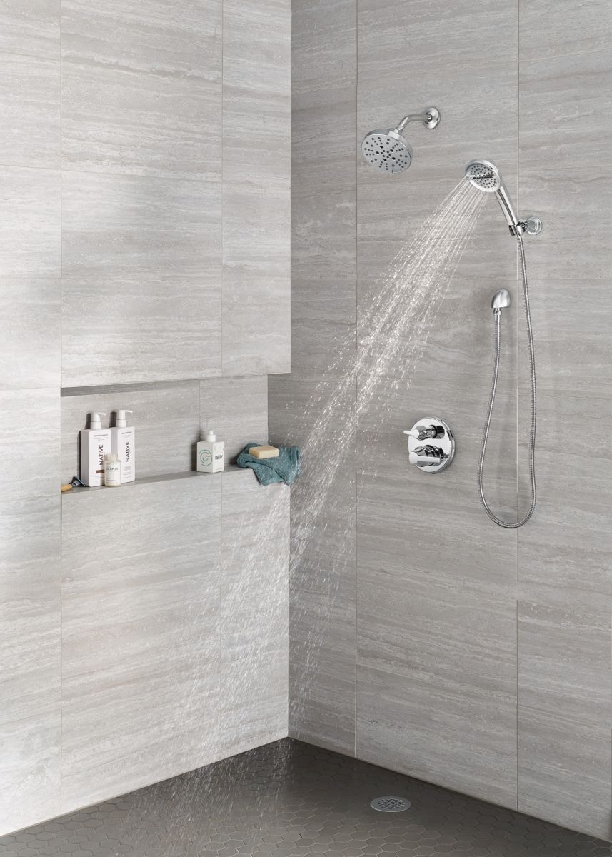 DELTA Universal Showering Components H2OKINETIC 5-Setting Contemporary Raincan Shower Head — Lumicoat® Chrome