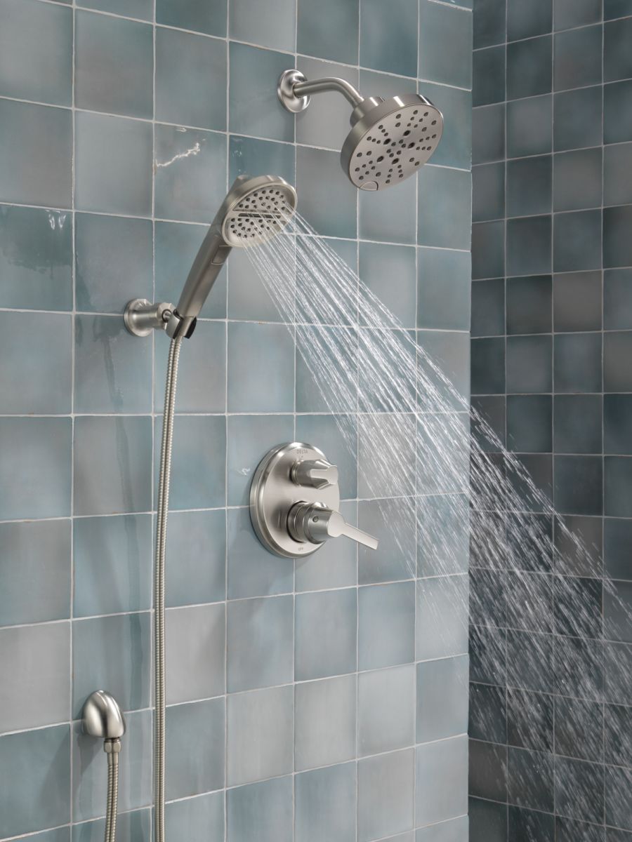 DELTA Universal Showering Components H2OKINETIC 5-Setting Contemporary Raincan Shower Head — Lumicoat® Stainless