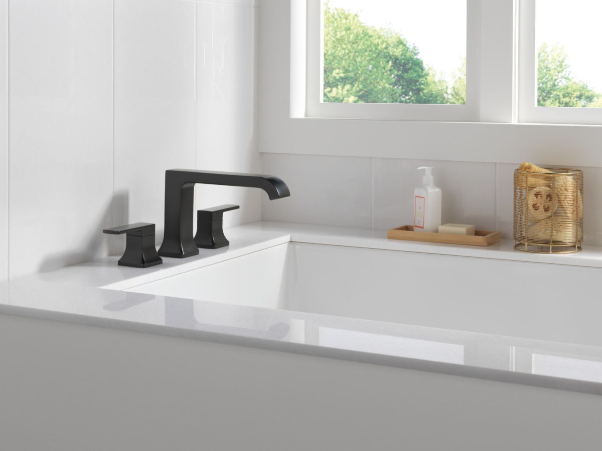 DELTA Velum Roman Tub Trim — Matte Black