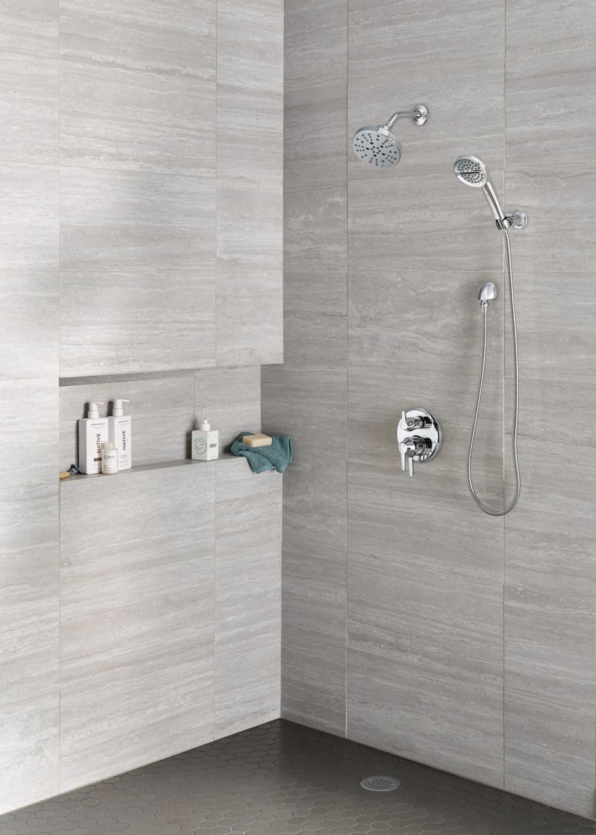 DELTA Universal Showering Components H2OKINETIC 5-Setting Contemporary Raincan Shower Head — Lumicoat® Chrome