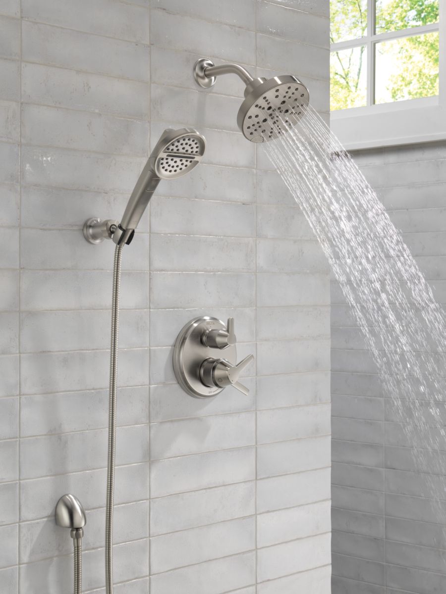 DELTA Universal Showering Components H2OKINETIC 5-Setting Contemporary Raincan Shower Head — Lumicoat® Stainless