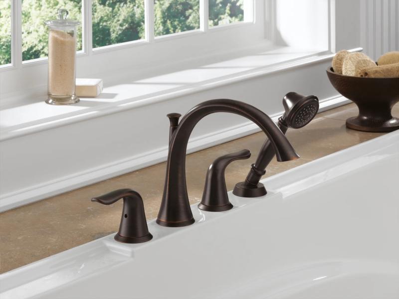 DELTA Lahara Roman Tub with Handshower Trim — Venetian Bronze