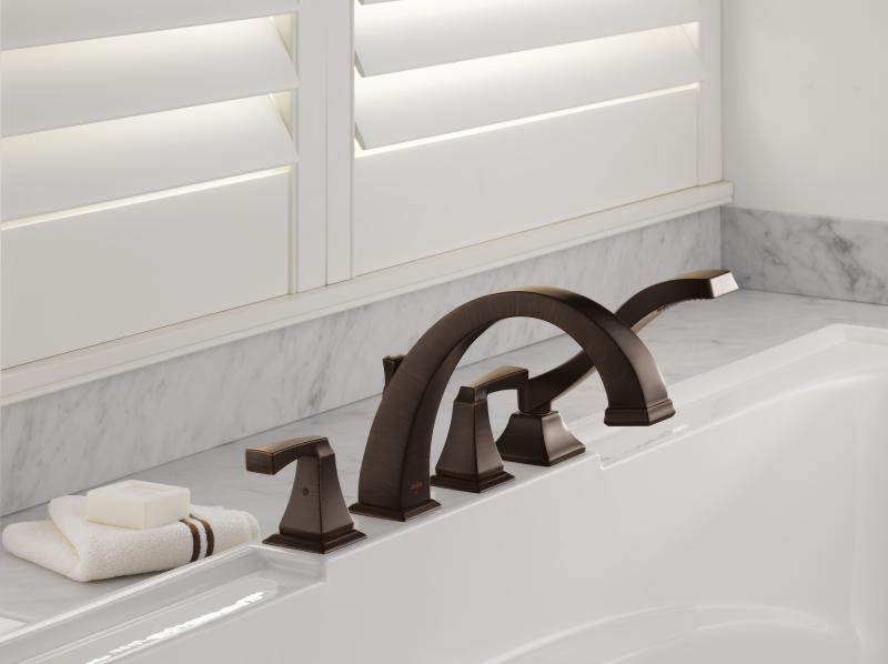 DELTA Dryden Roman Tub with Hand Shower Trim — Venetian Bronze
