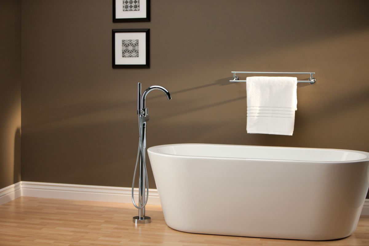 DELTA Trinsic 24" Double Towel Bar — Chrome
