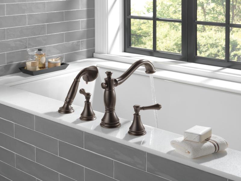 DELTA Cassidy Metal Lever Handle Set - Roman Tub — Venetian Bronze